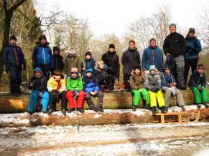 Kurzfreizeit Kaufunger Wald 2018 - 01 Gruppenbild Wald